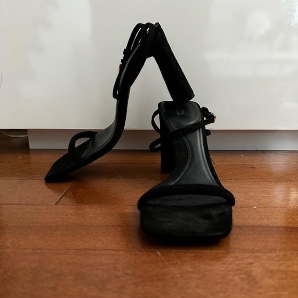 Zara sandals - Picture 4 of 6